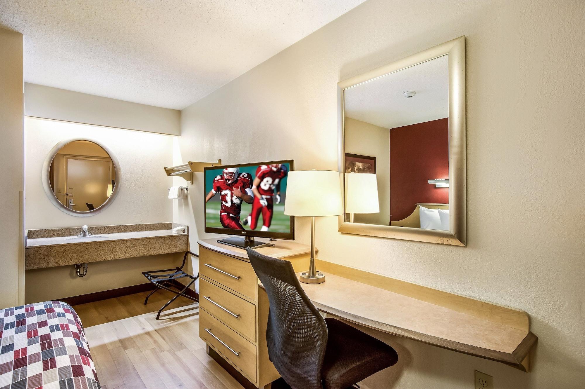 Red Roof Inn Detroit - Plymouth/Canton Zewnętrze zdjęcie