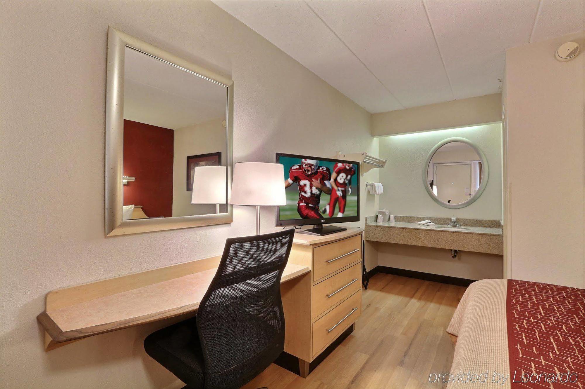 Red Roof Inn Detroit - Plymouth/Canton Zewnętrze zdjęcie