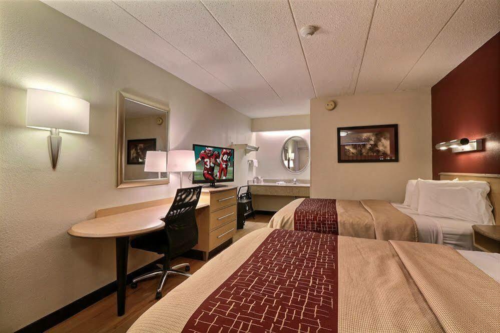 Red Roof Inn Detroit - Plymouth/Canton Zewnętrze zdjęcie